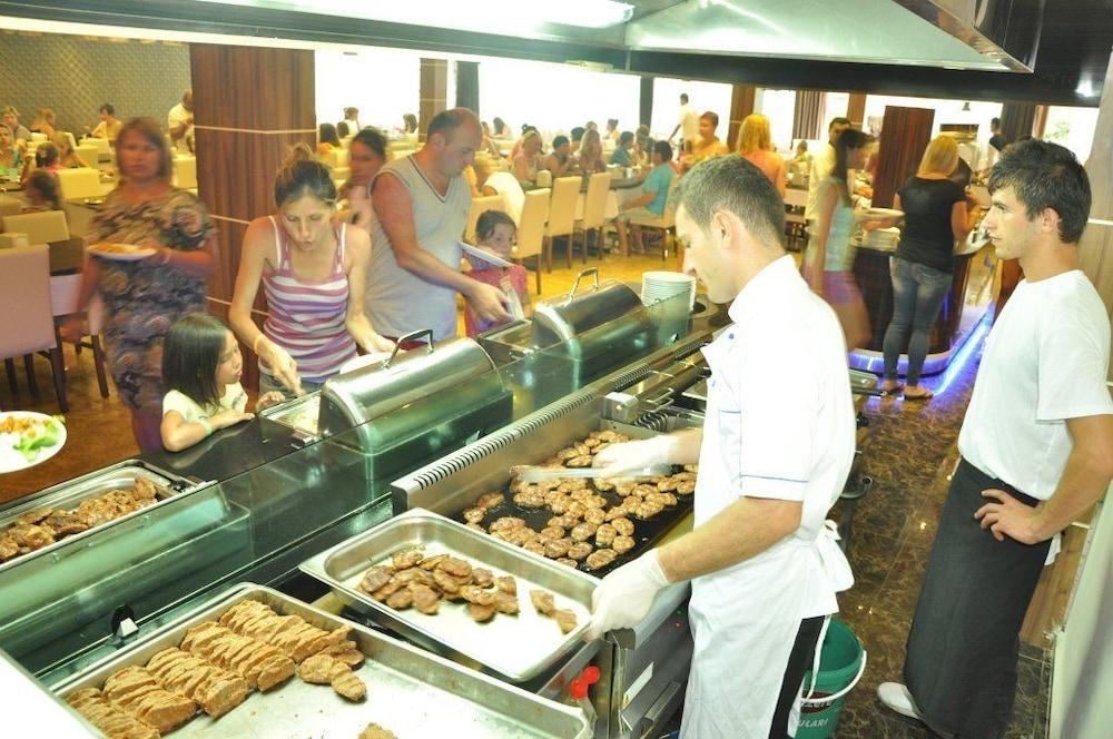 Club Tess Hotel Konakli Bagian luar foto