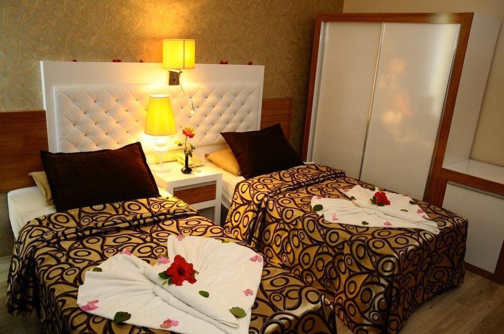 Club Tess Hotel Konakli Bagian luar foto