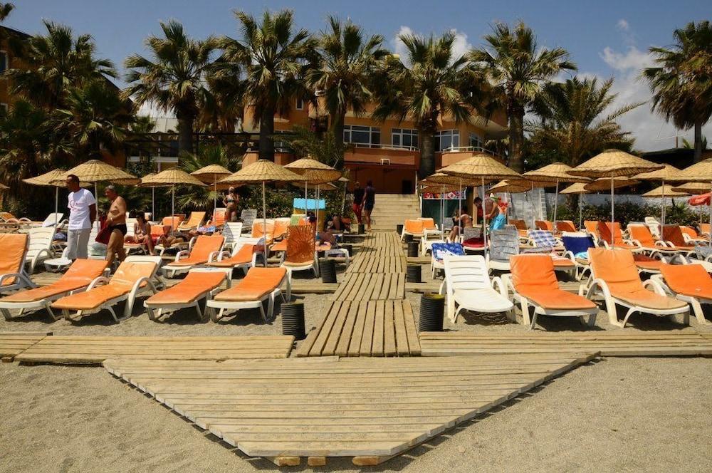 Club Tess Hotel Konakli Bagian luar foto