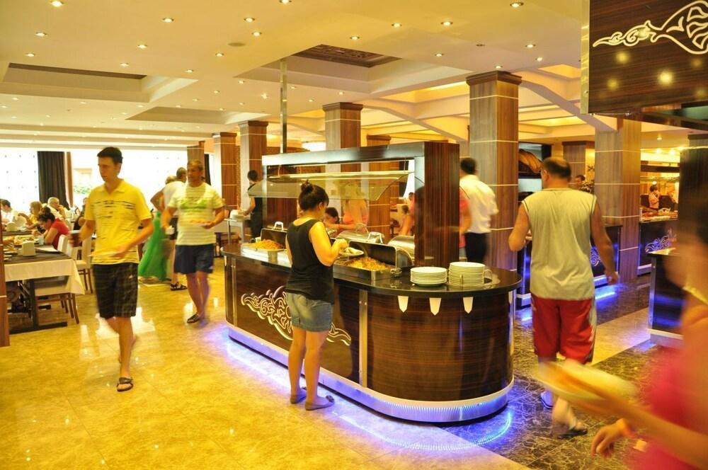 Club Tess Hotel Konakli Bagian luar foto